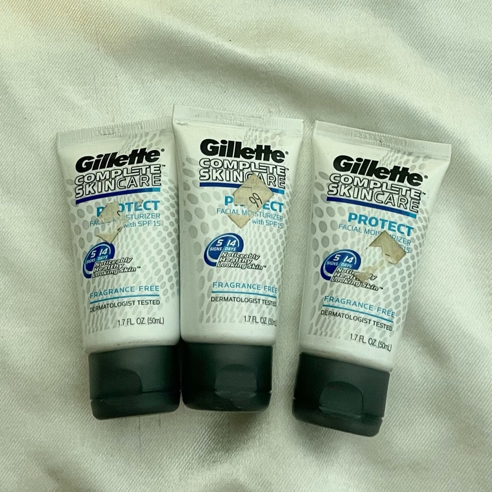 NEW Lot of 3 Gilette complete skincare protect moisturizer fragrance free 1,7oz